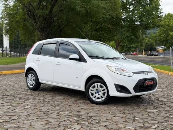 FORD FIESTA 1.0 ROCAM HATCH 8V FLEX 4P MANUAL